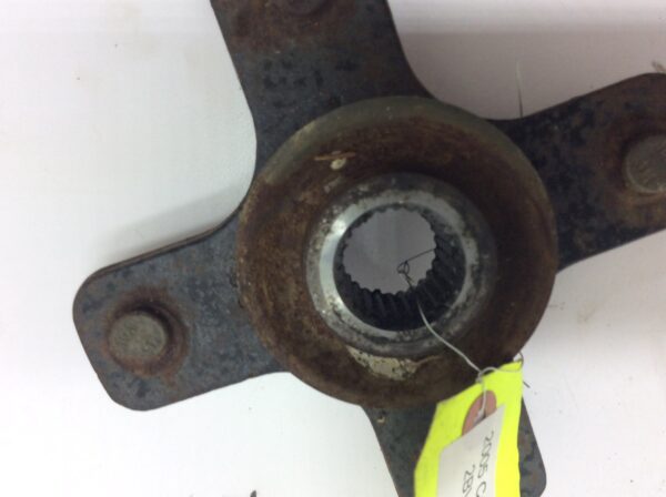 2005 Can-Am front wheel hub (outlander 400) - Image 2