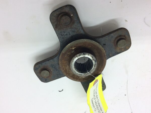 2005 Can-Am front wheel hub (outlander 400) - Image 3