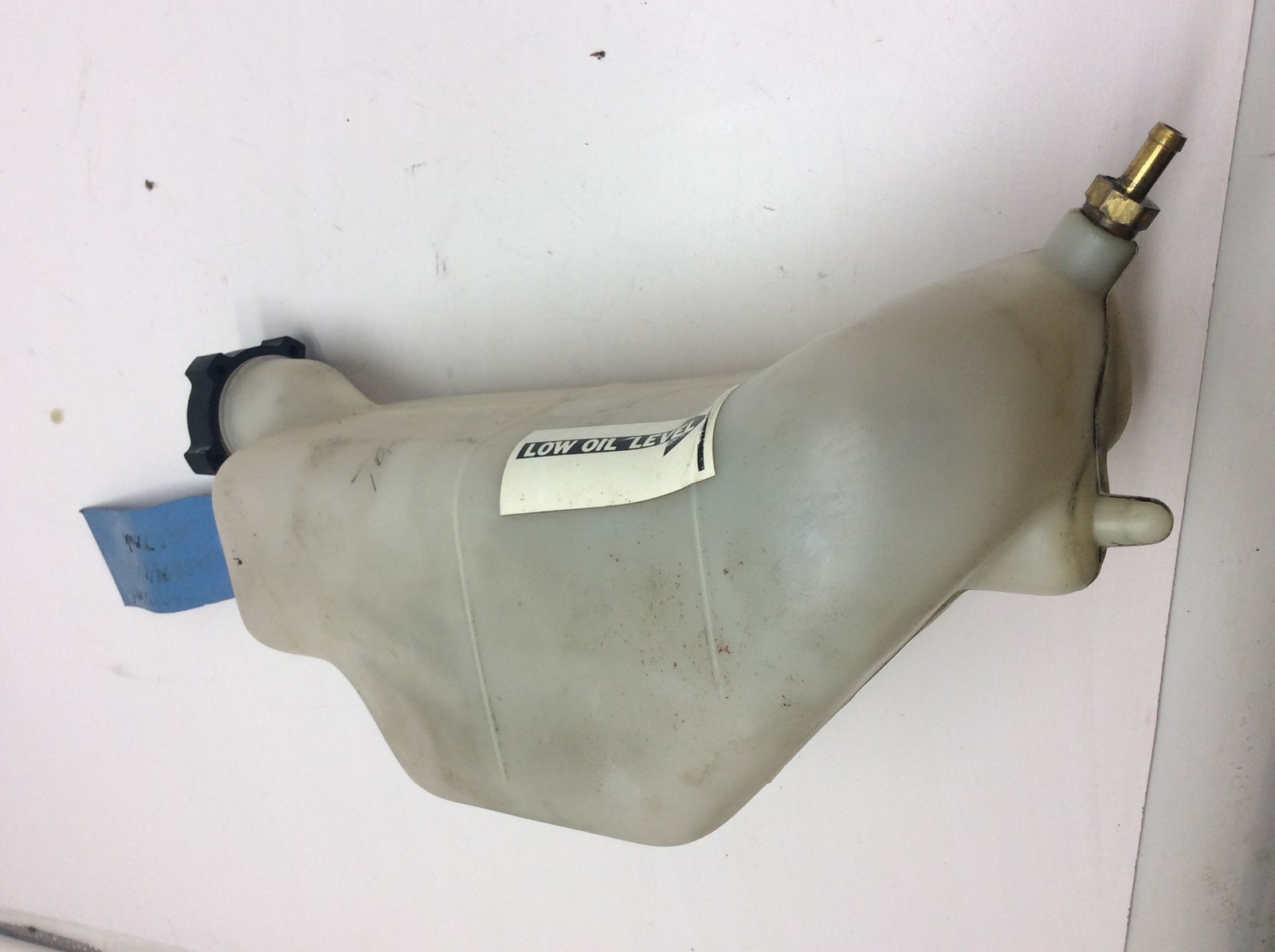 1995 Polaris oil tank - Image 3