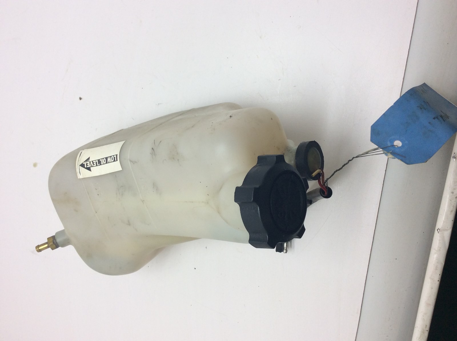 1995 Polaris oil tank - Image 4