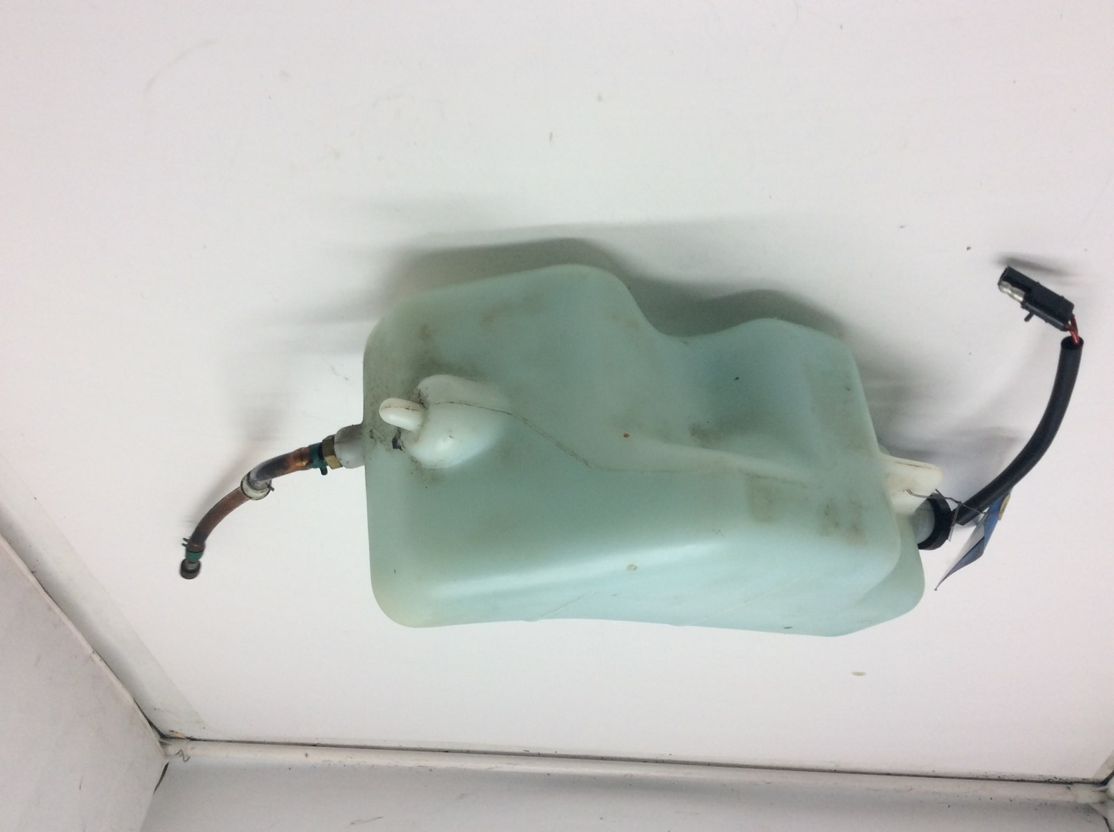 1995 Polaris oil tank - Image 3