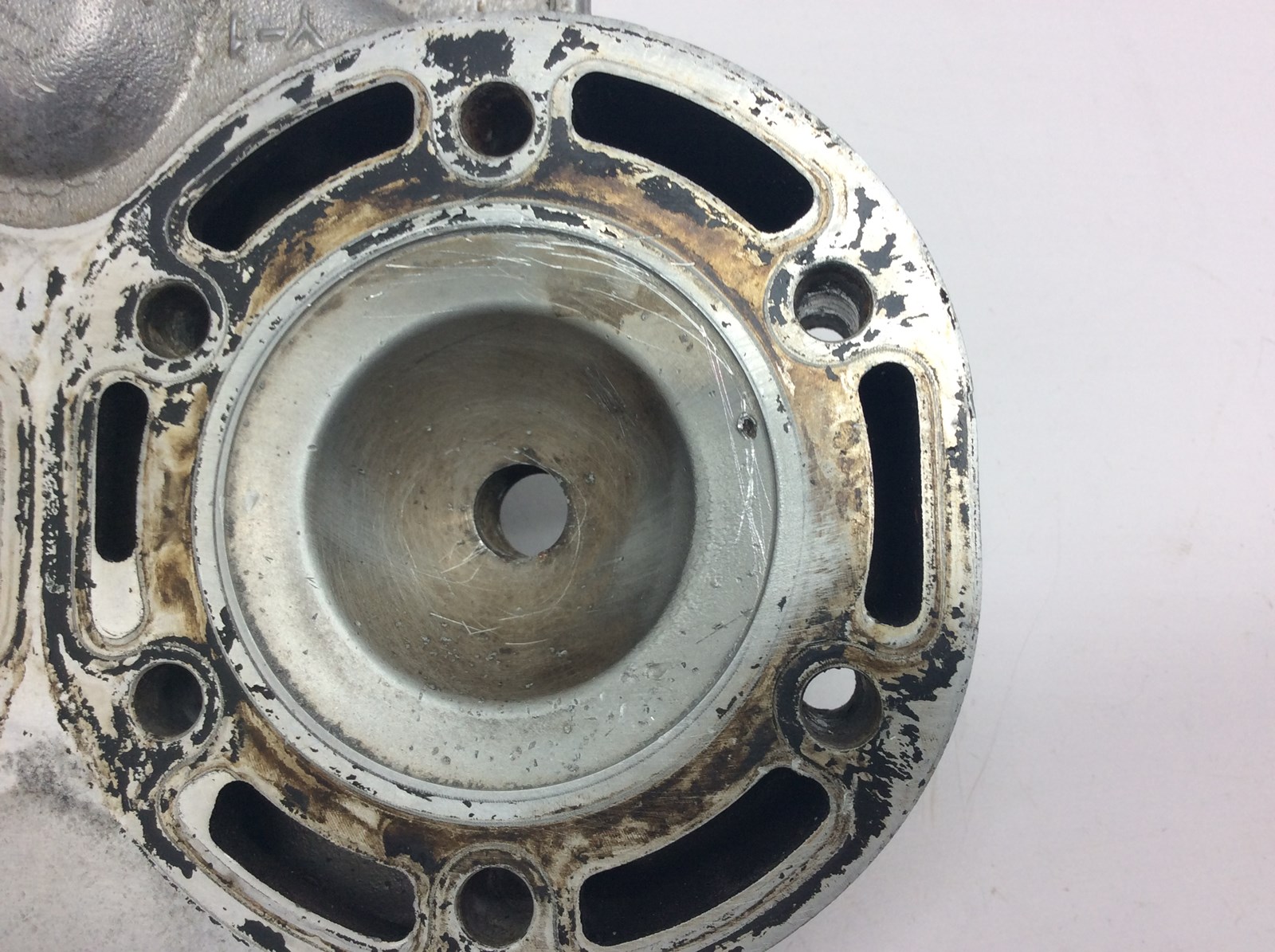 1995 Yamaha head - Image 2