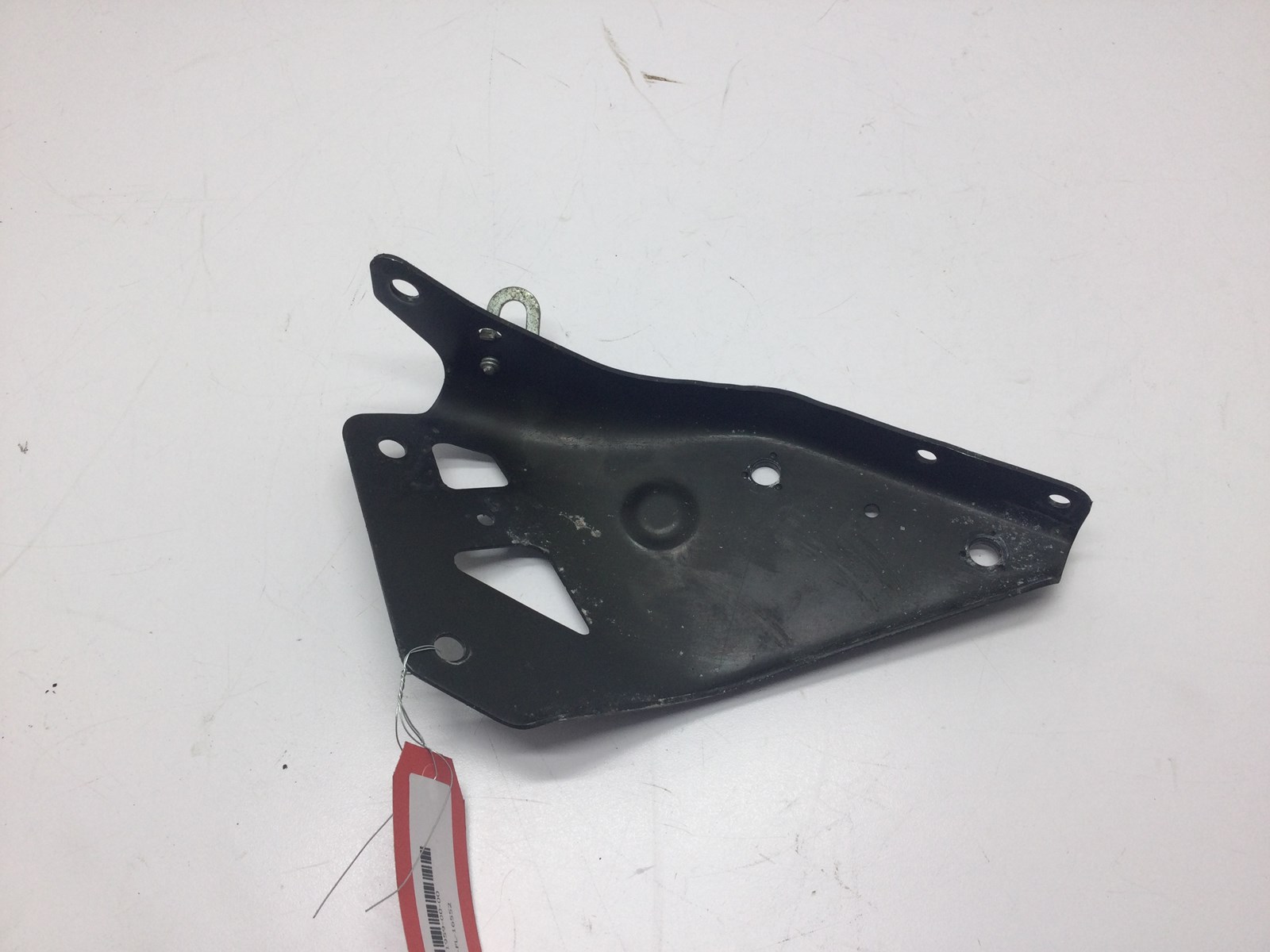 2004 Yamaha Right front Bumper support - see comments - Image 2