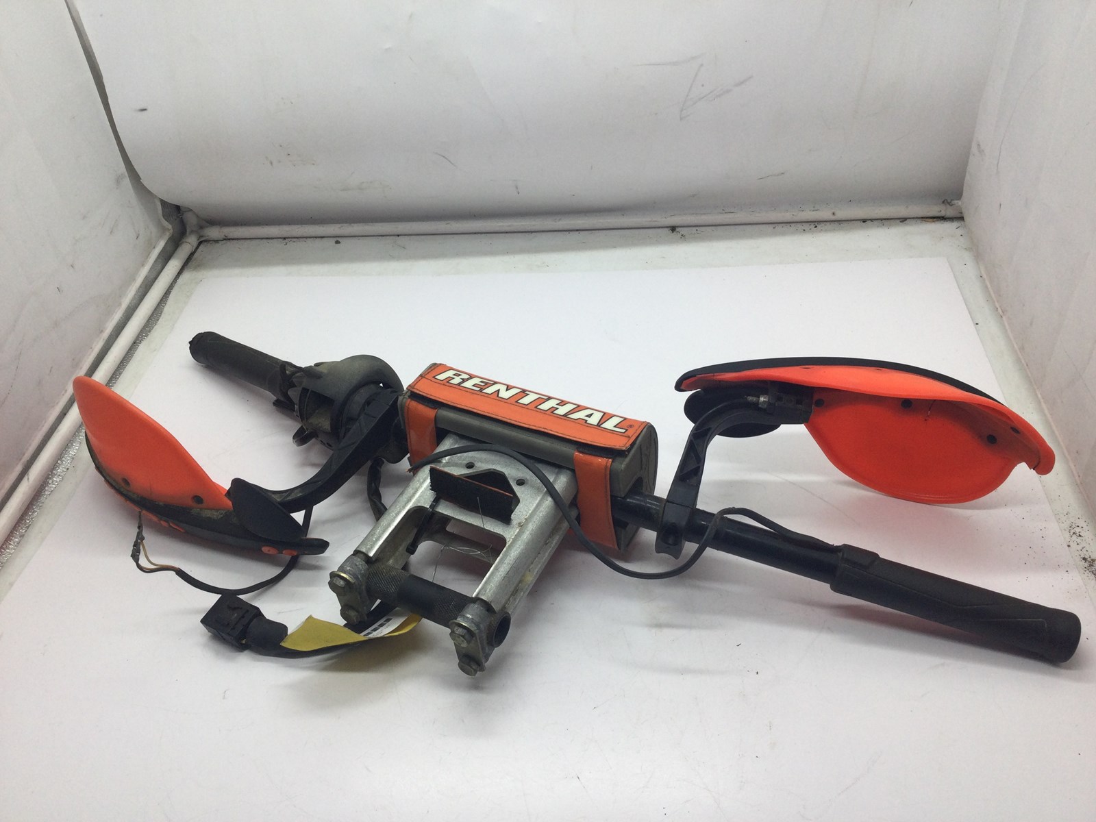 2004 Ski-Doo Handlebar - Image 2