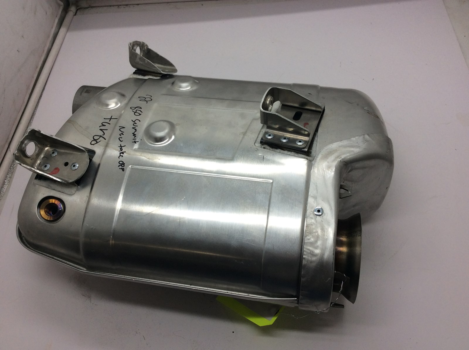 2022 Ski-Doo Summit 850 Turbo  / Muffler Assembly - Image 4