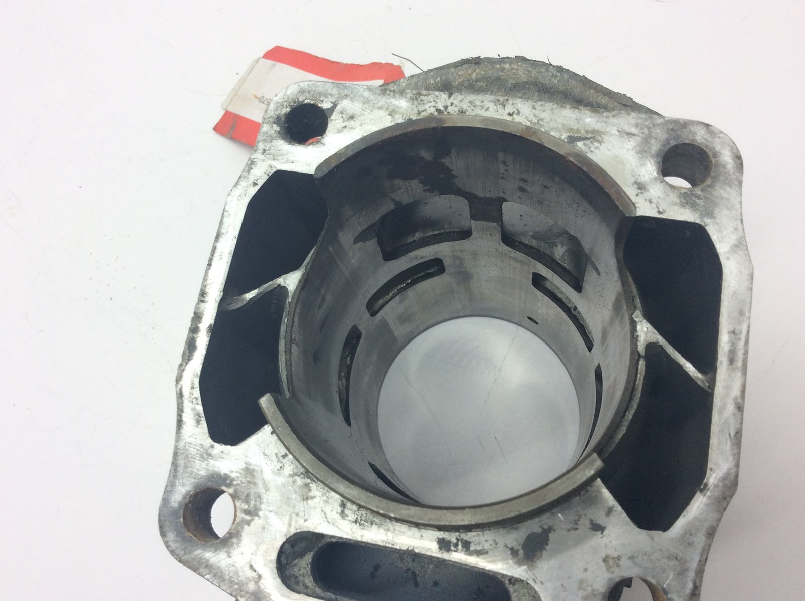 1987 Yamaha Cylinder Core / Needs honing & boring .60 Over - Image 3