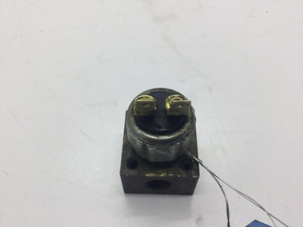 1999 Polaris Brake Fitting Sensor Assembly - Image 3