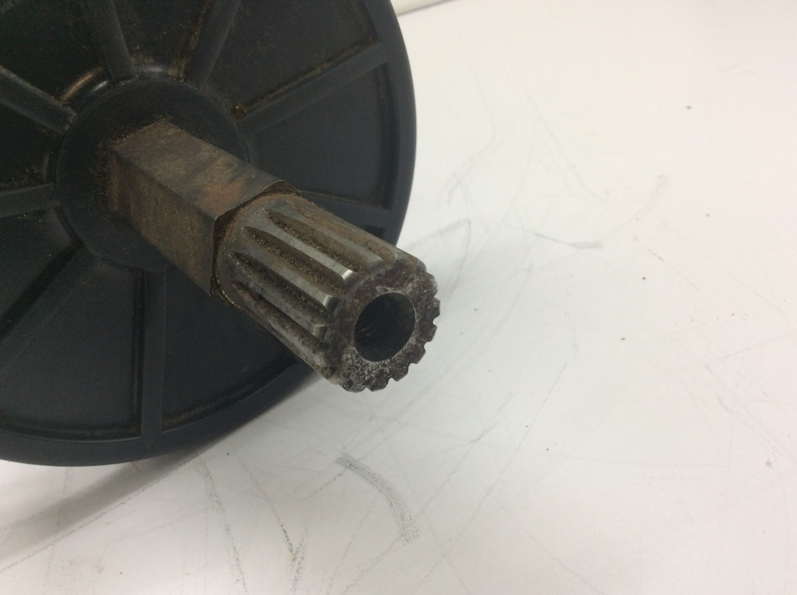 1992 Arctic Cat DRIVE AXLE- 4 8 tooth - Image 2