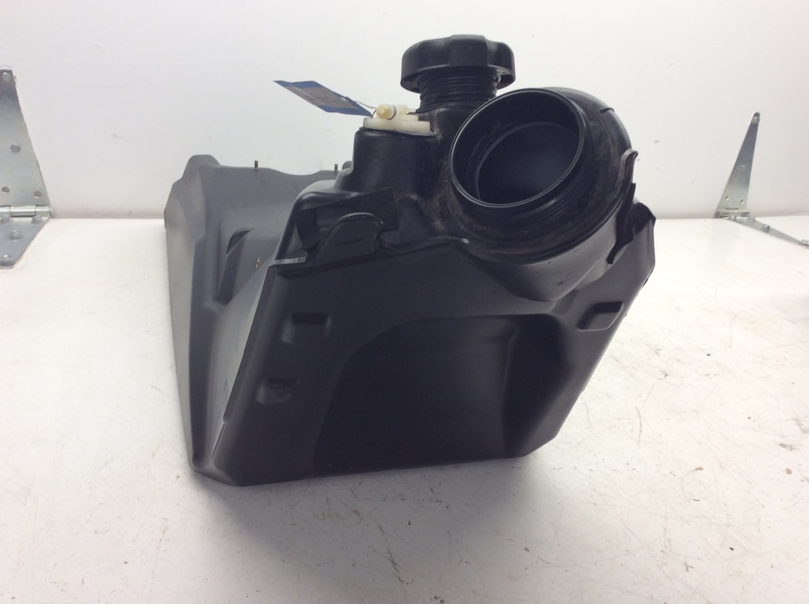 2021 Polaris Gas Tank - Image 2