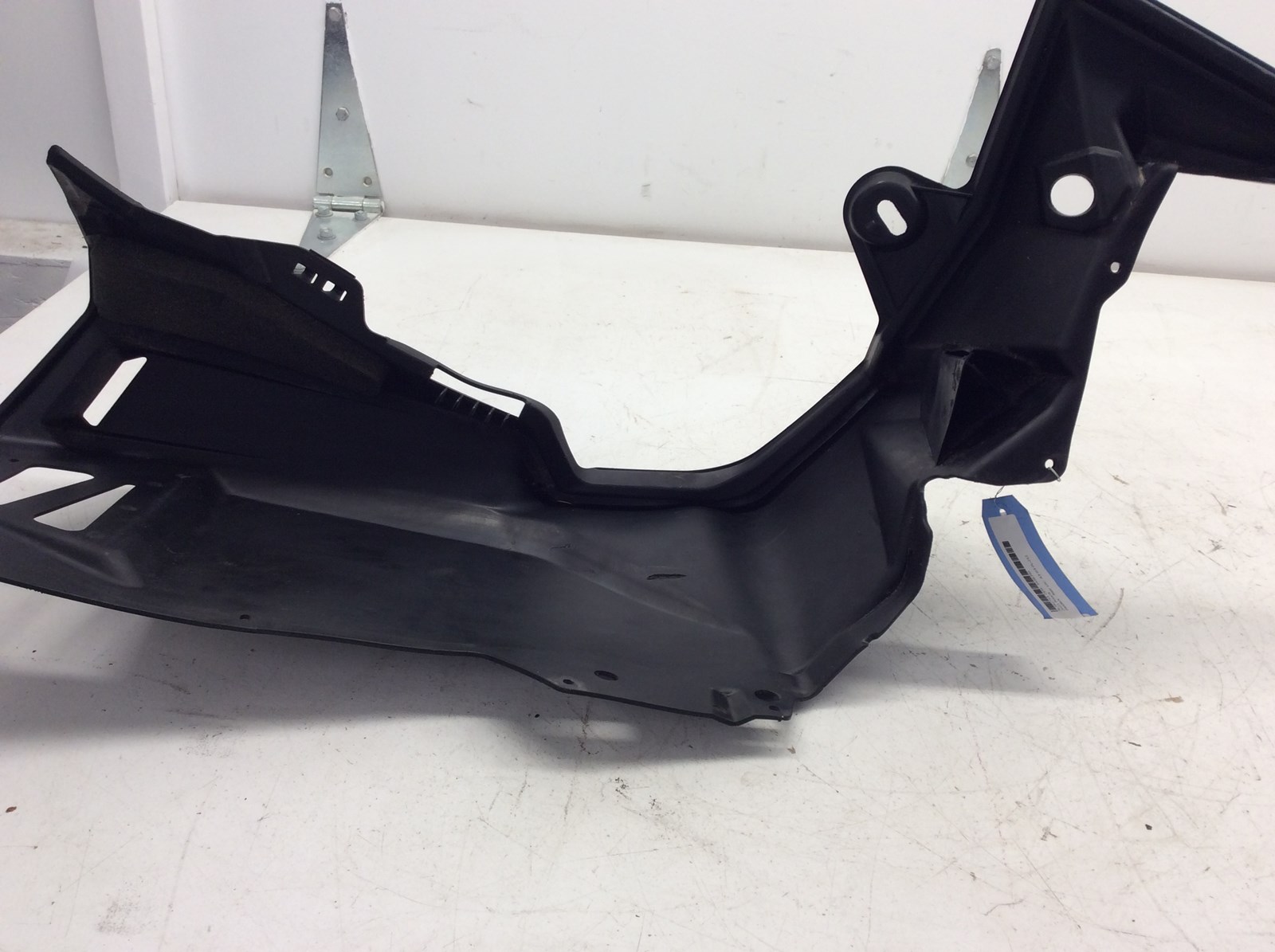 2021 Polaris LH Fender 650 Matryx Indy VR1 - Image 5
