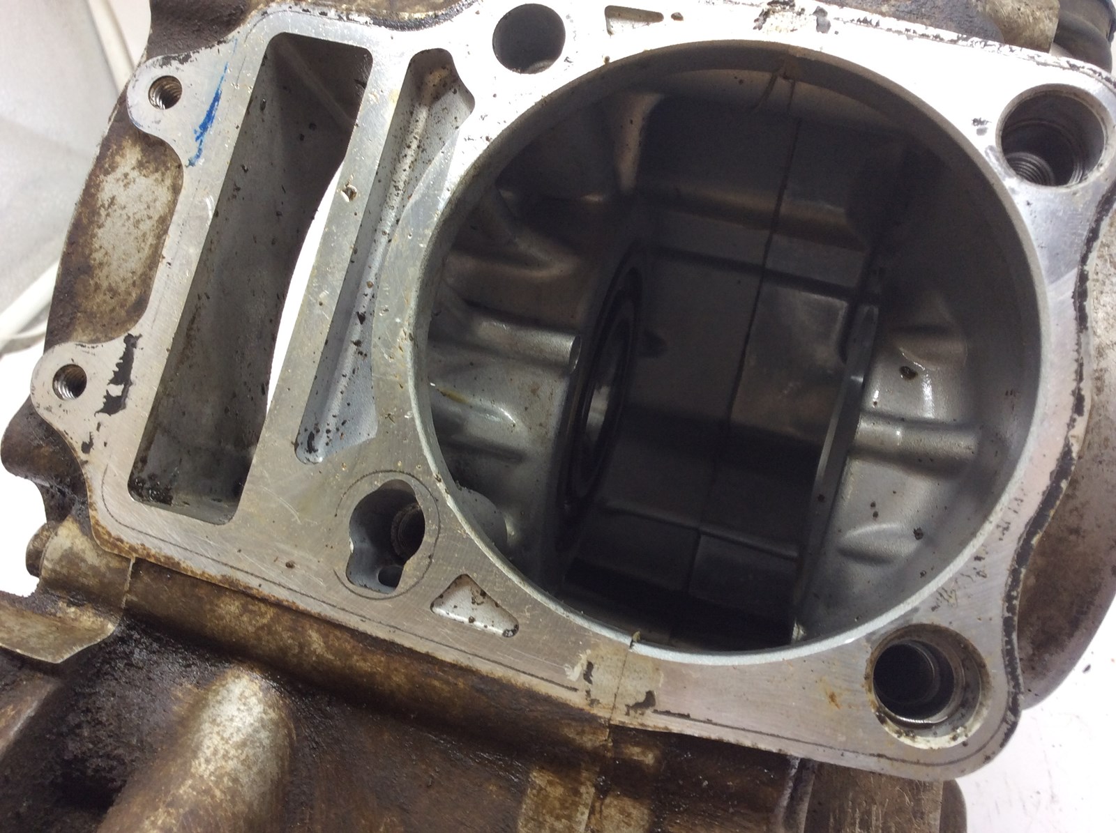 2002 Polaris Crank Case - Image 5