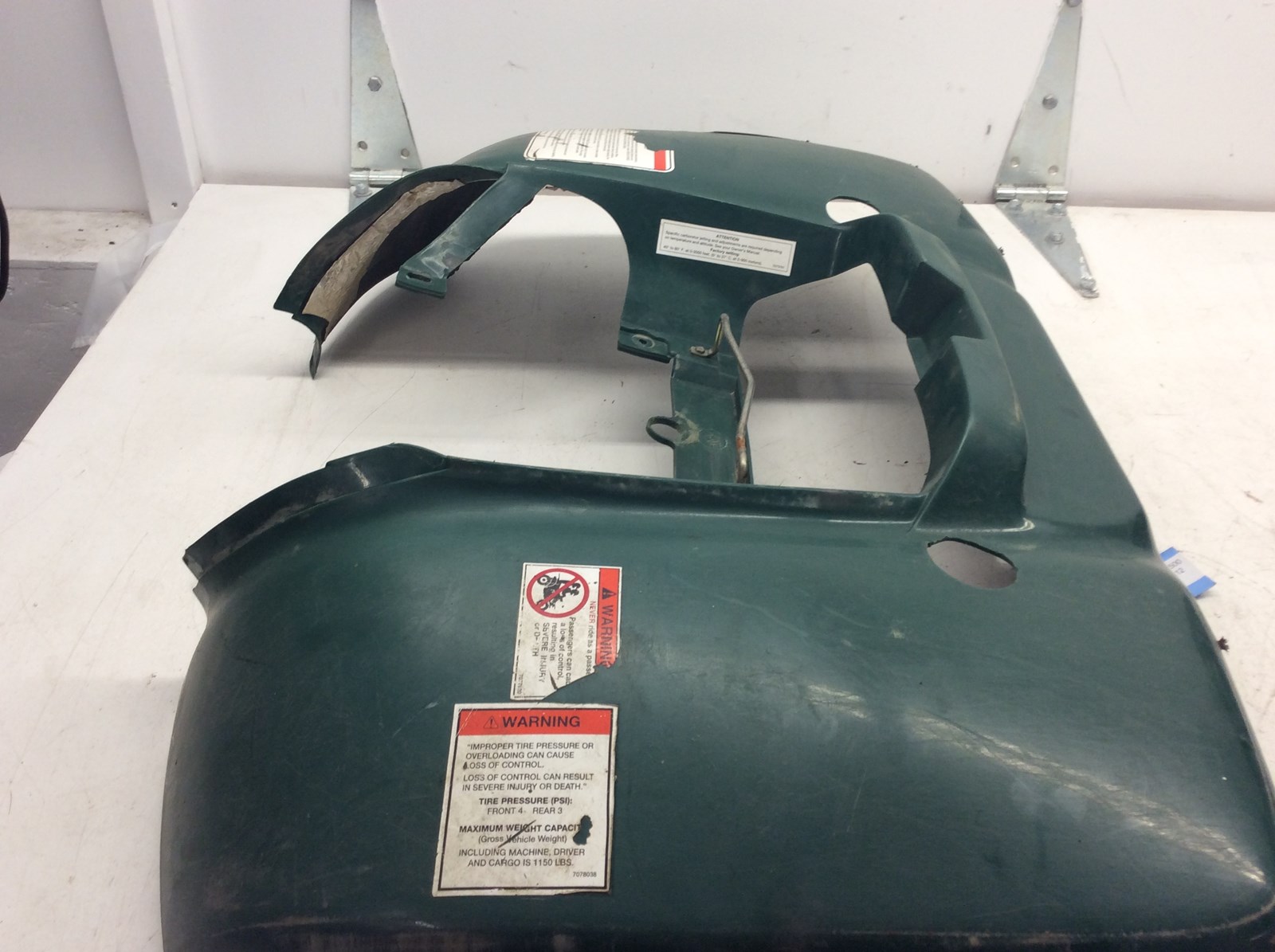 1999 Polaris Rear Fender - Image 4