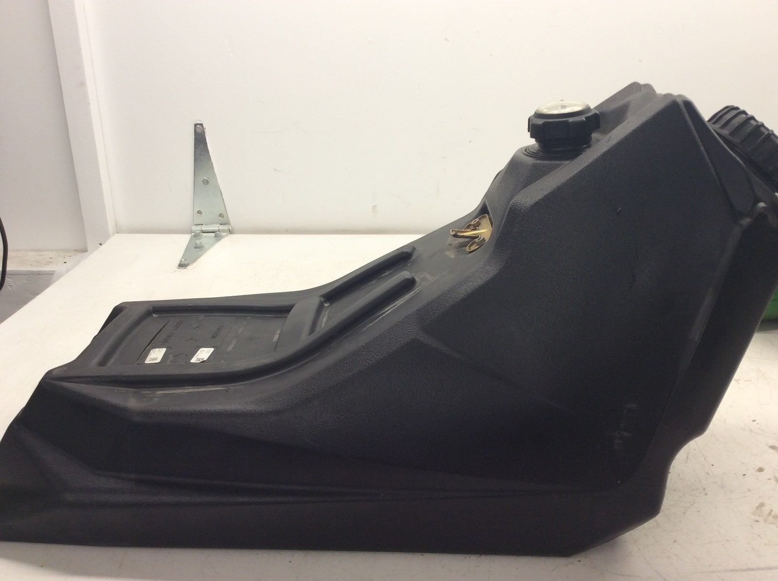 2017 Polaris Gas Tank - Image 2