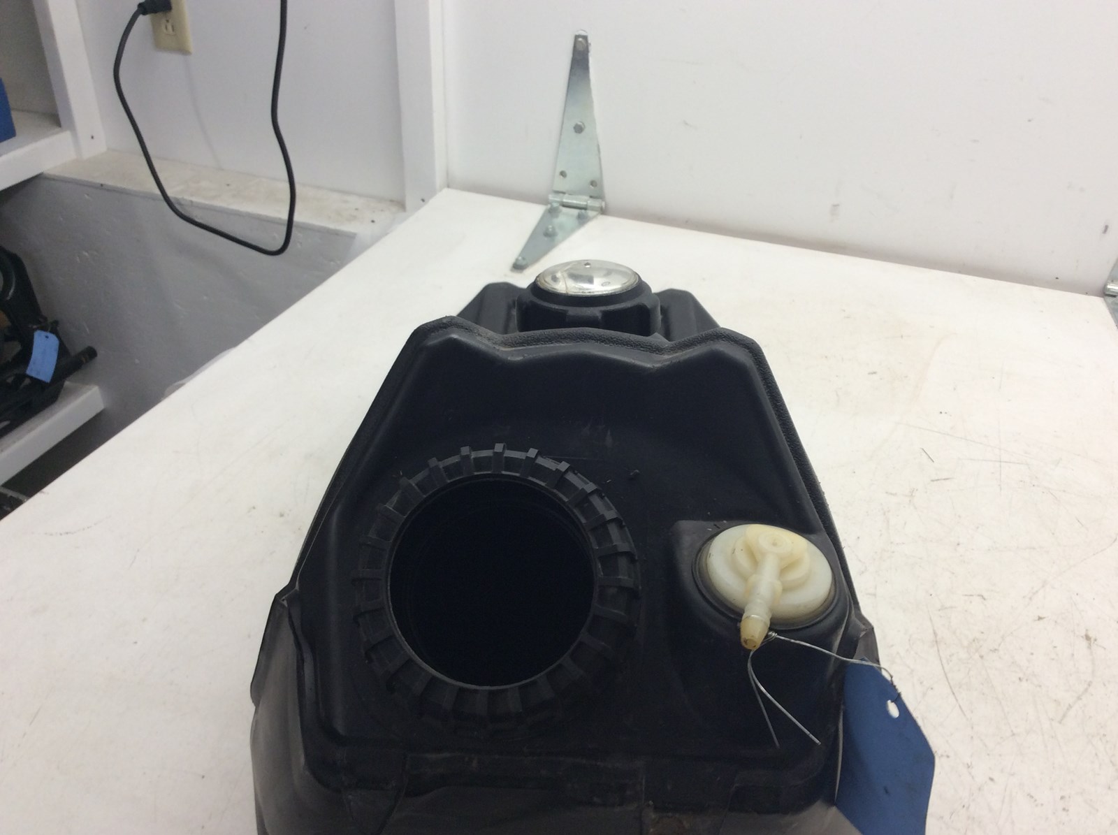 2017 Polaris Gas Tank - Image 4