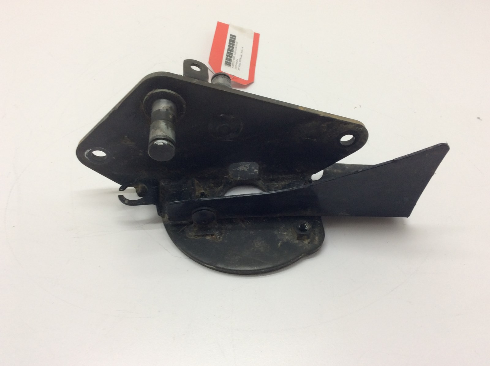 2004 Yamaha Pedal Support Bracket Rhino Utility Vehicle - Image 2