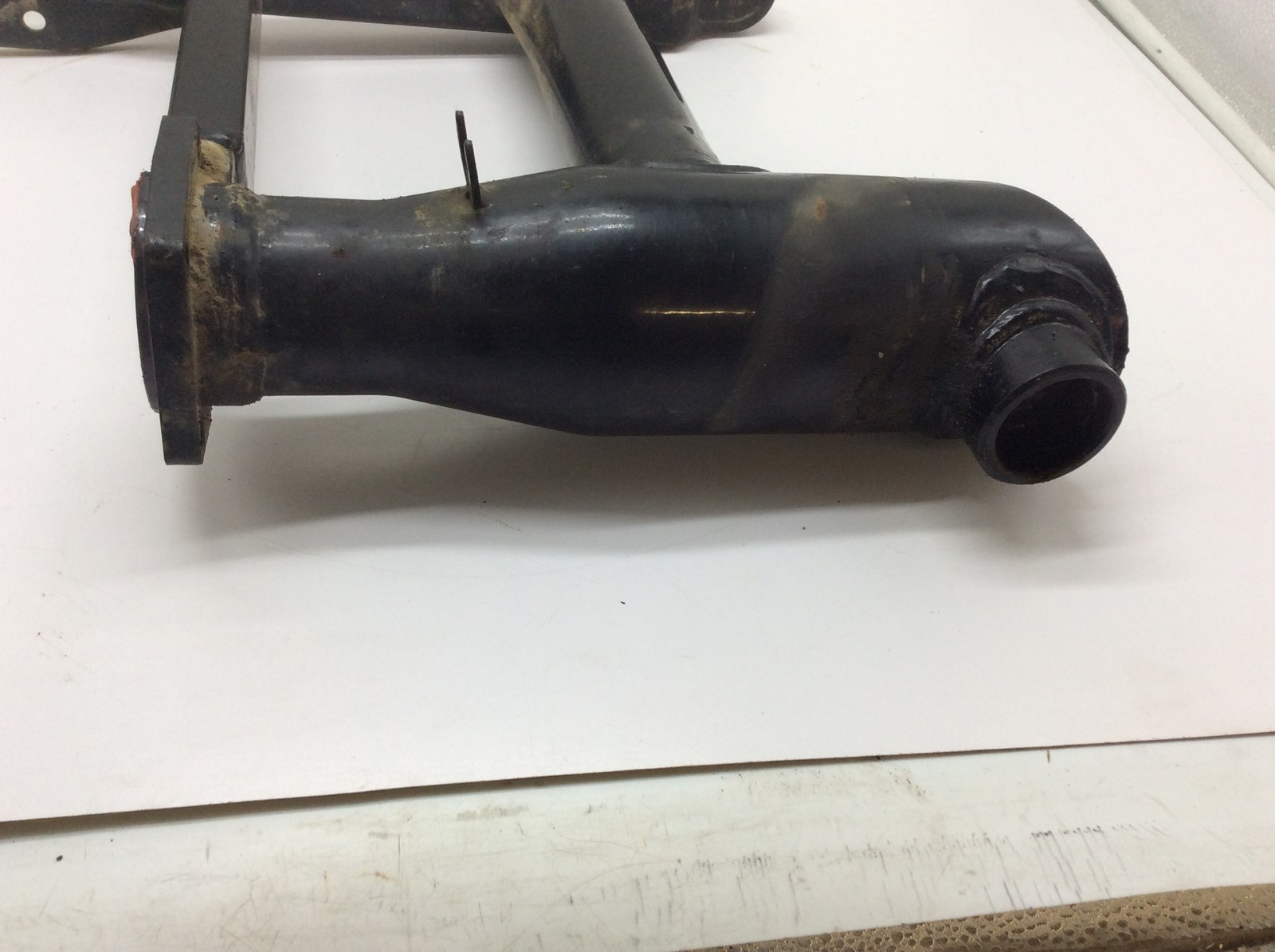 2001 Can-Am Swing arm - Image 4