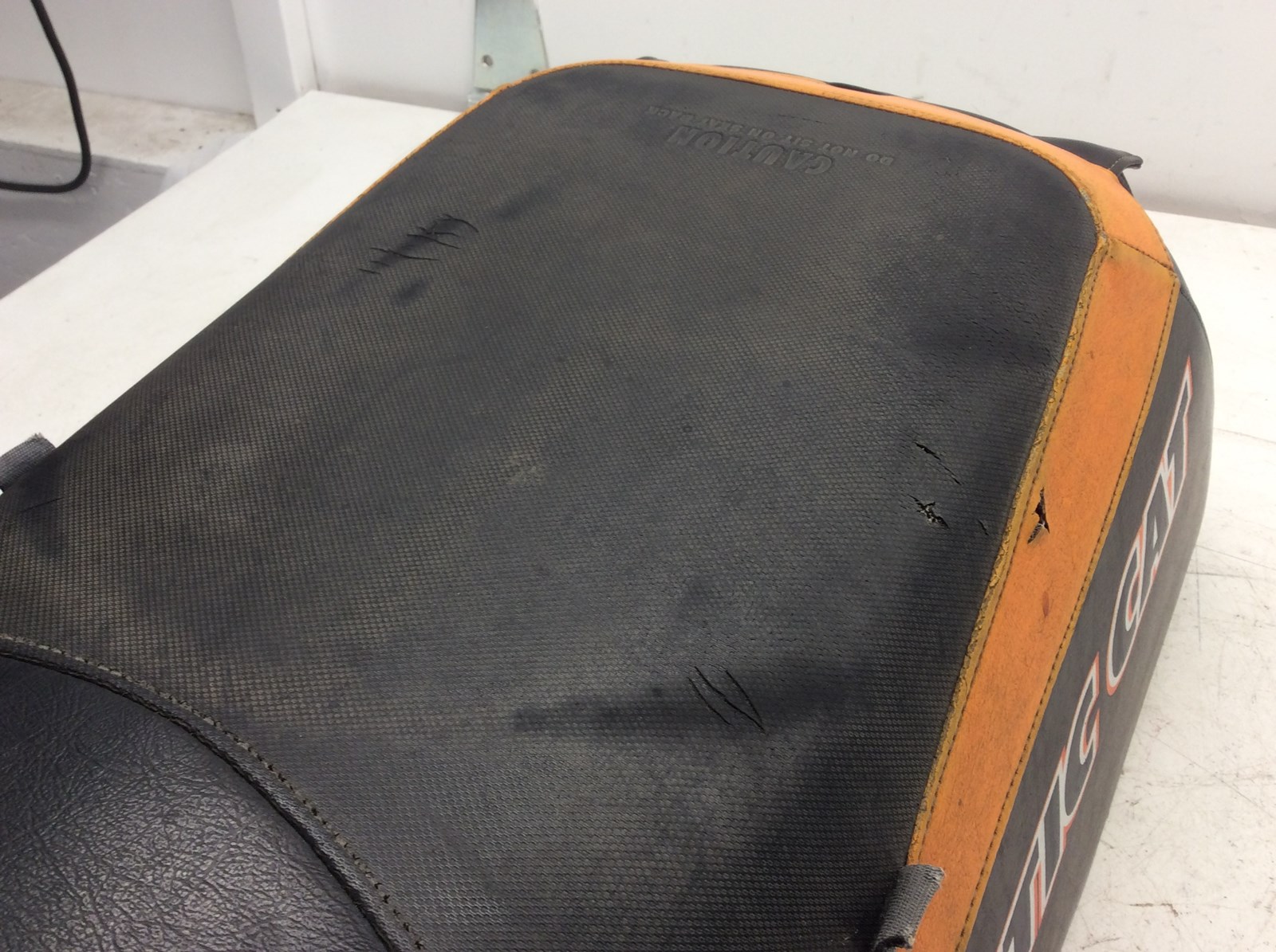 2006 Arctic Cat Seat - Image 4