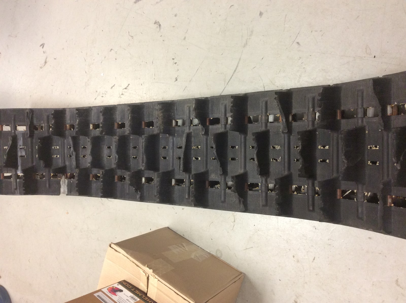 2016 Ski-Doo 16x174 track - Image 2