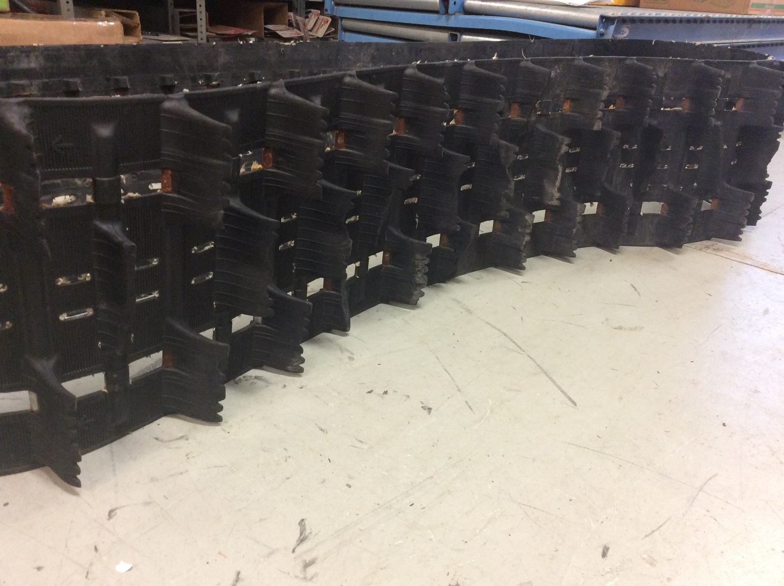 2016 Ski-Doo 16x174 track - Image 4