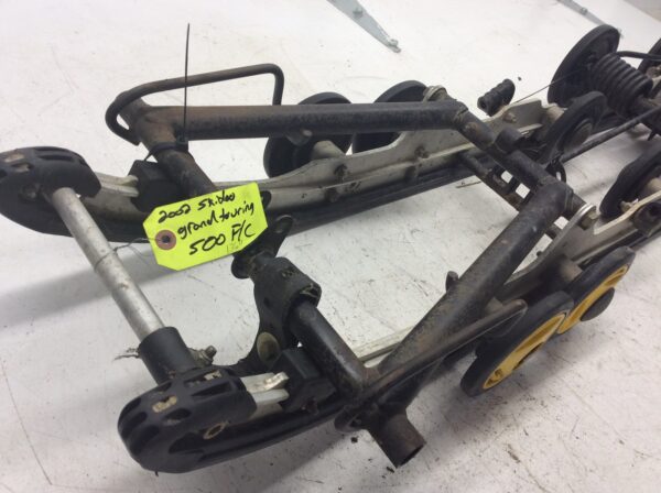 2002 Ski-Doo Suspension 136" - Image 2