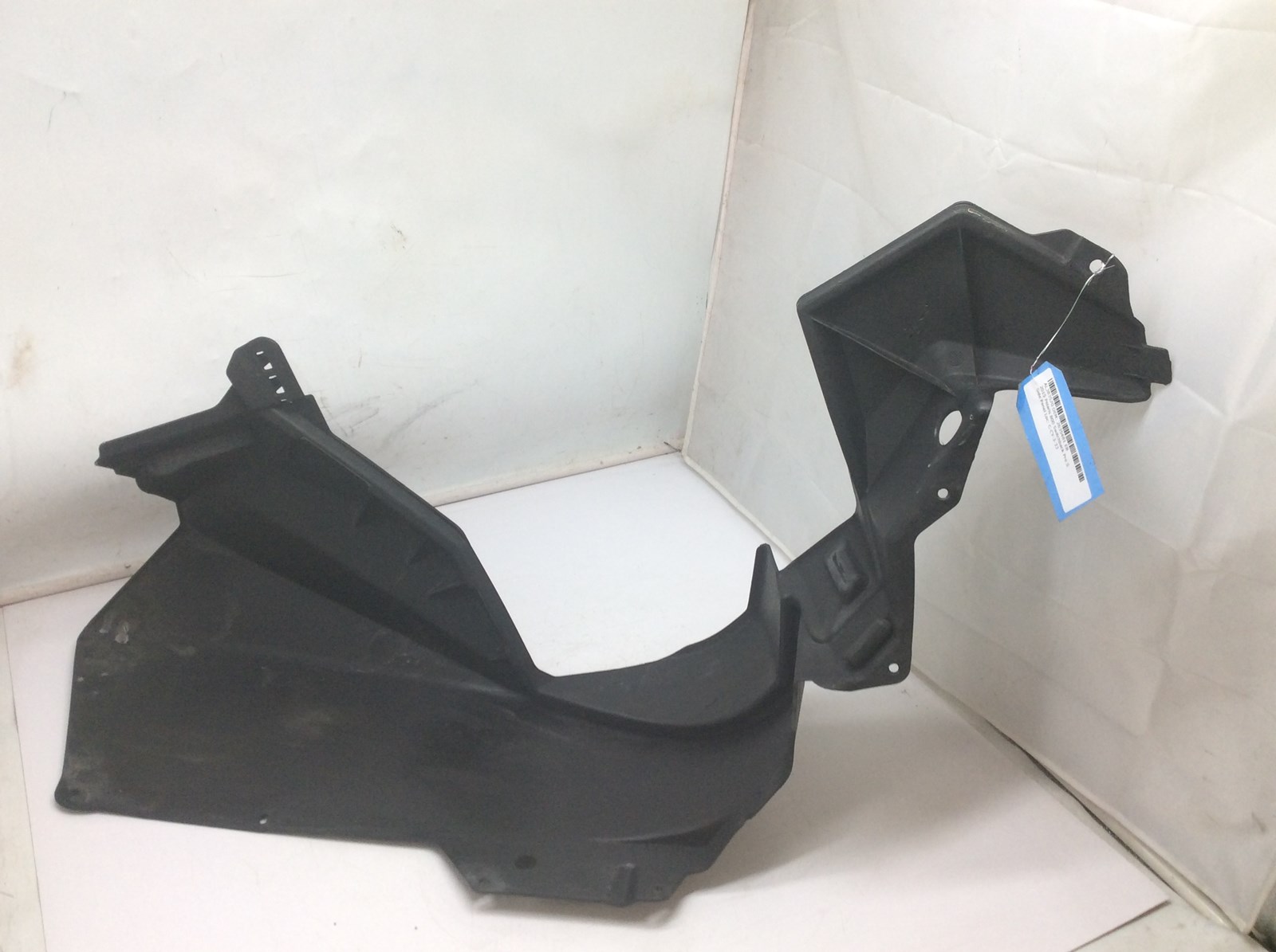 2015 Polaris Left Side Fender - Image 2