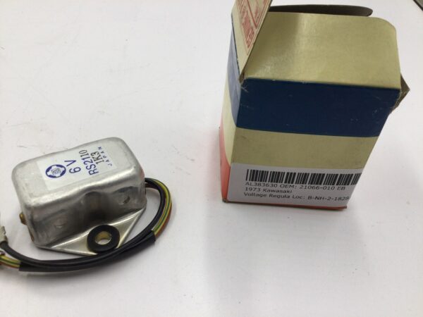 1973 Kawasaki F9 Voltage Regulator