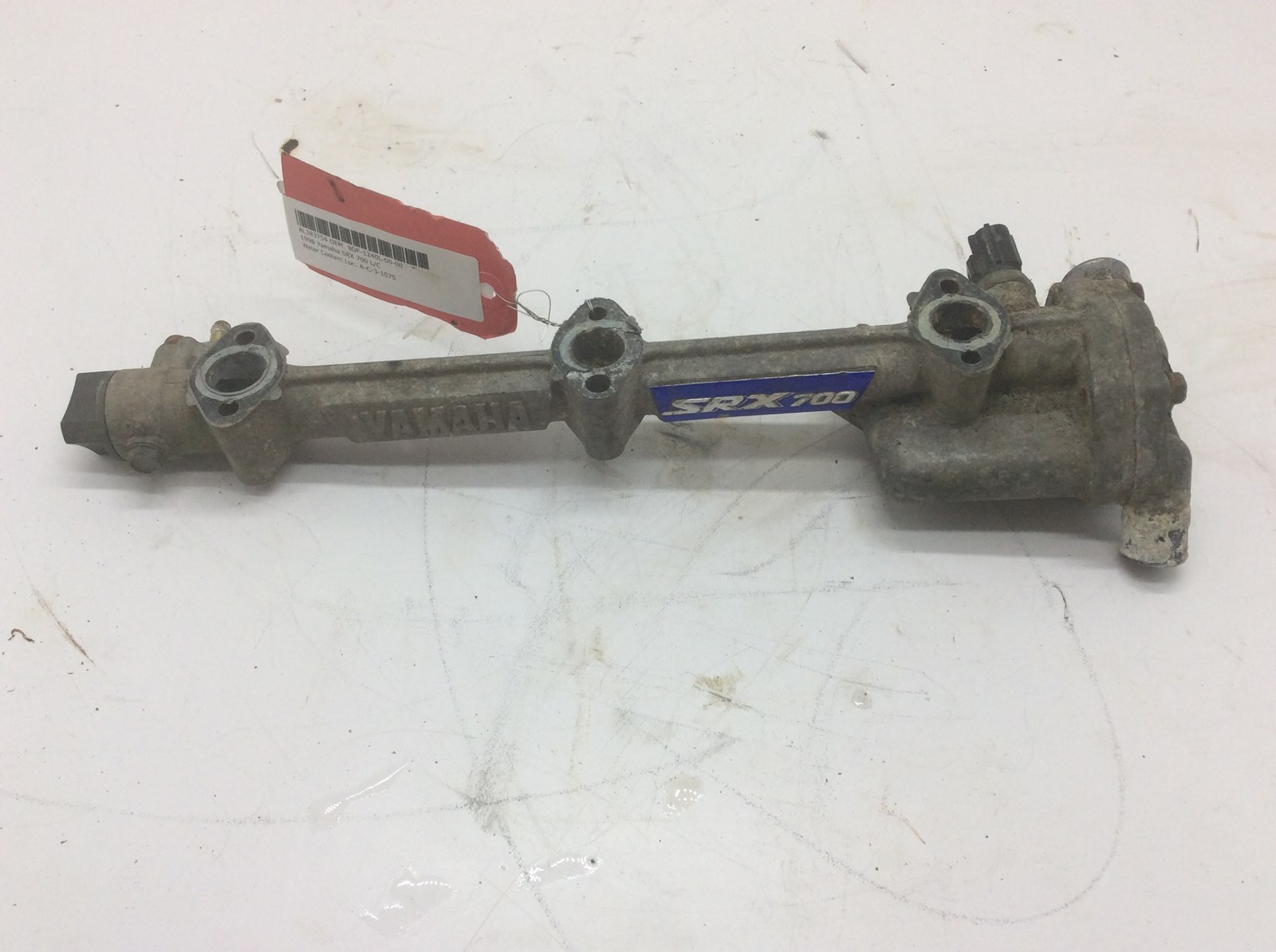 1998 Yamaha SRX 700 L/C Coolant joint Manifold