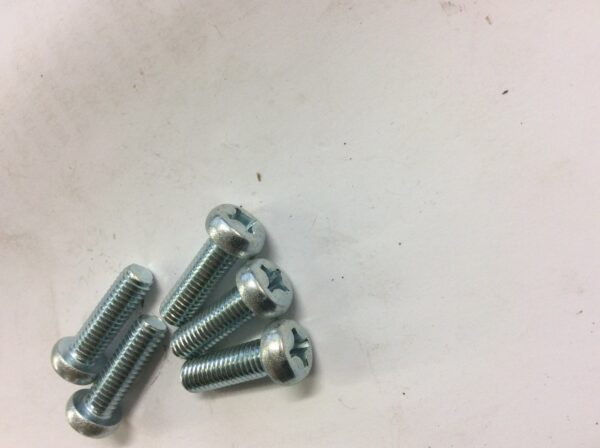 1972 Kawasaki F9, screw (5) - Image 3