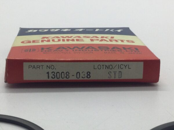 1973 Kawasaki Piston Ring Set - Image 3