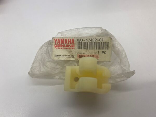 1995 Yamaha Suspension Rail End Cap/ Slide Runner End - Image 3
