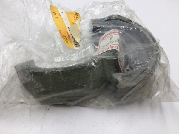 1987 Kawasaki NOS Brake Shoes - Image 2
