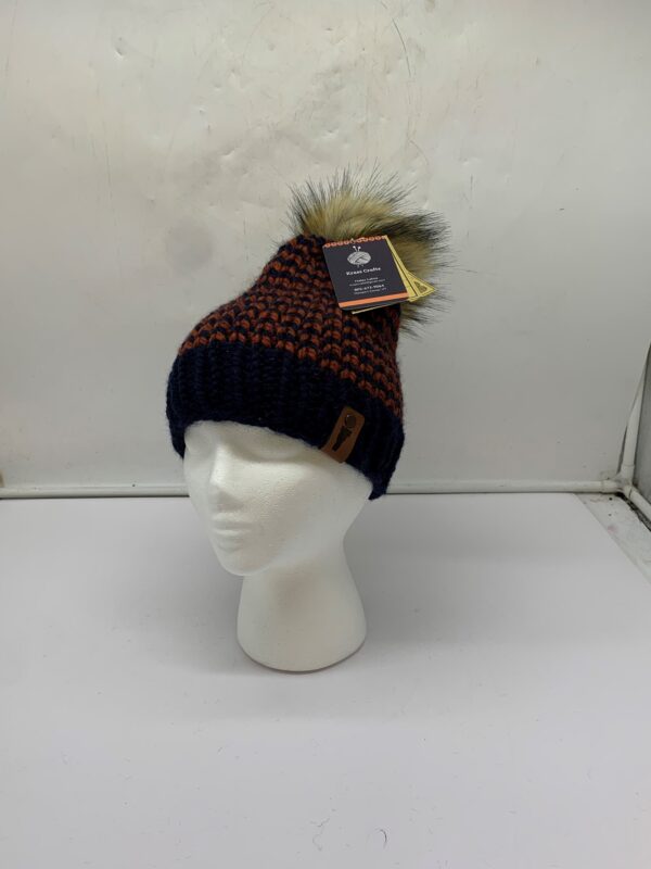 ACRYLIC/WOOL BLEND BEANIE W/POM POM NAVY/RUST S/M