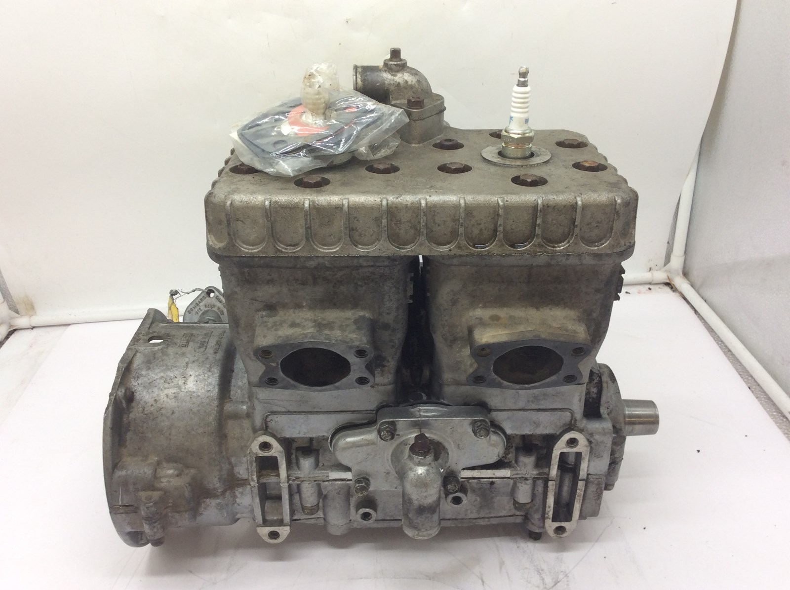 Used 1989 Ski-Doo Formula MX 467 / 470 L/C Engine / Motor - Image 4