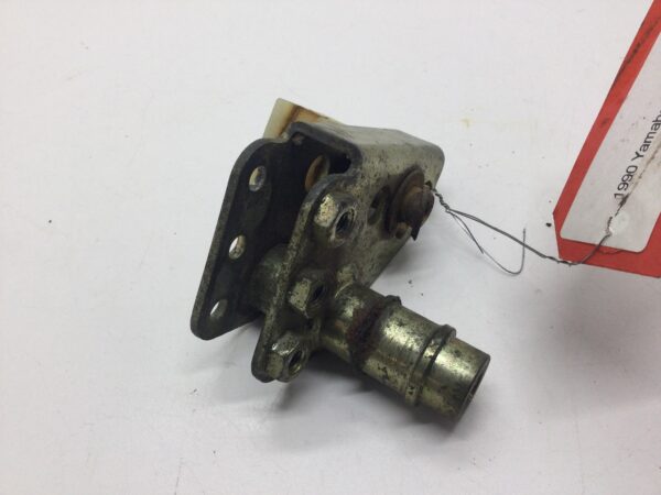 1990 Yamaha Bracket 6 (RH) - Image 4