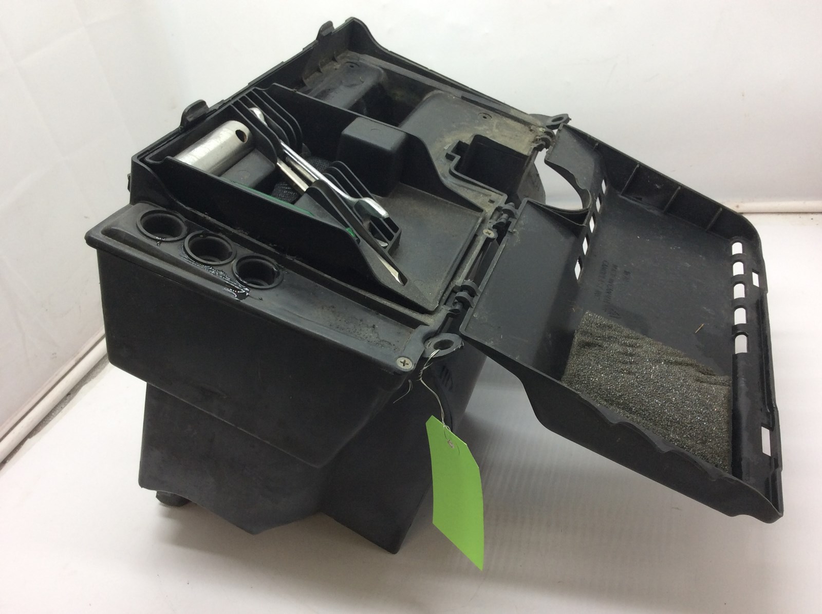 1999 Arctic Cat Airbox - Image 4