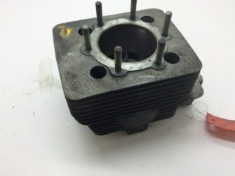 1990 Yamaha CYLINDER