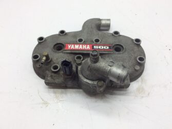 1999 Yamaha Cylinder Head