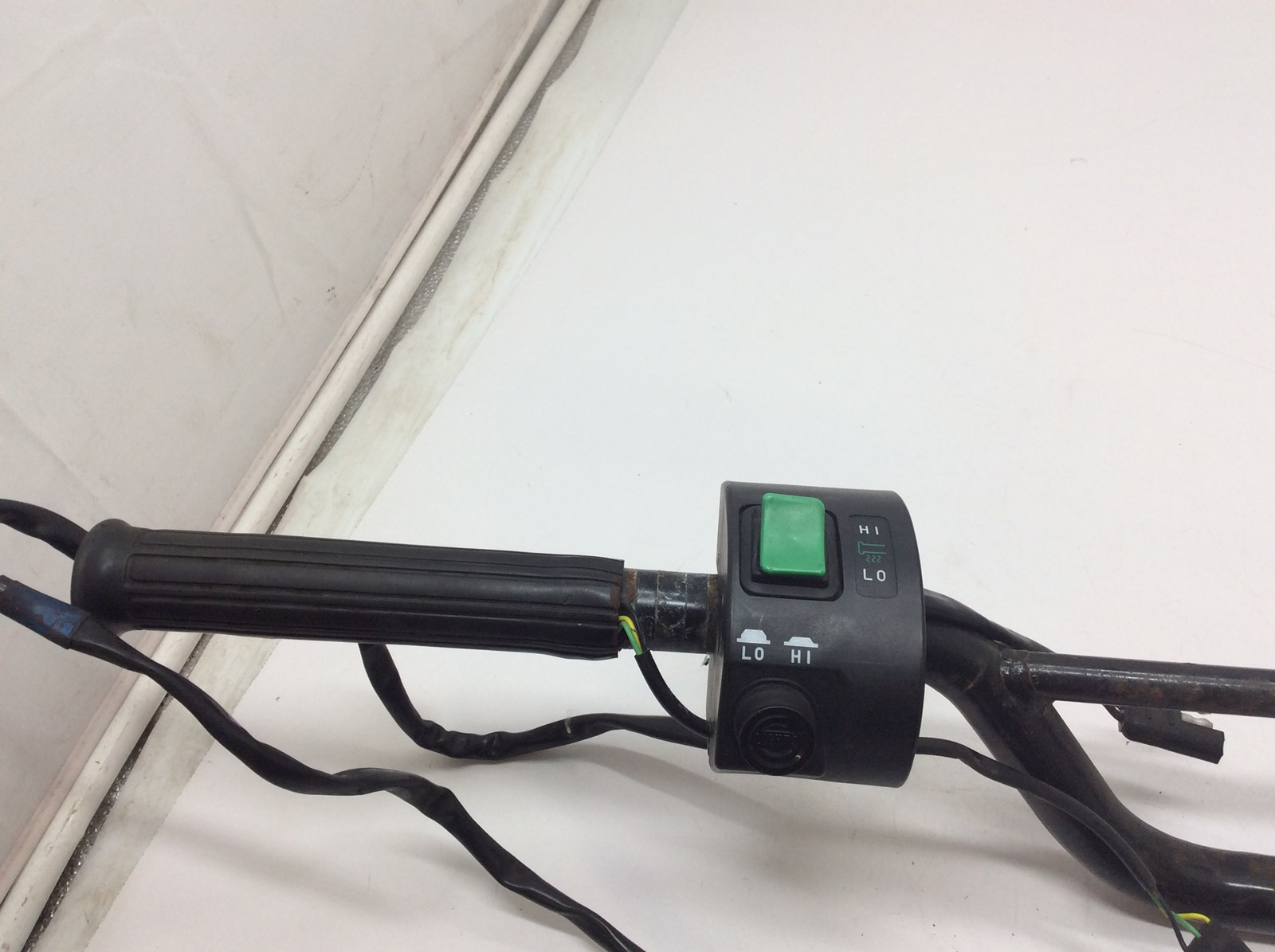 2000 Arctic Cat Handlebar - Image 4