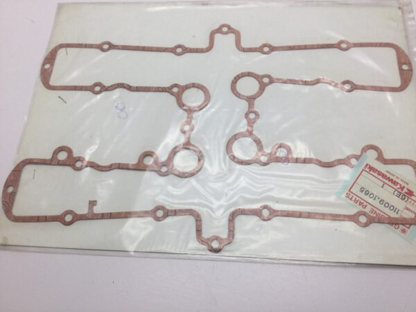 1977 Kawasaki Cylinder Head Cover Gasket - Image 3