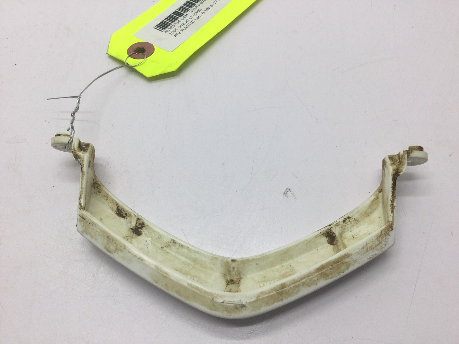 2005 Suzuki Headlight Molding Trim - Image 2