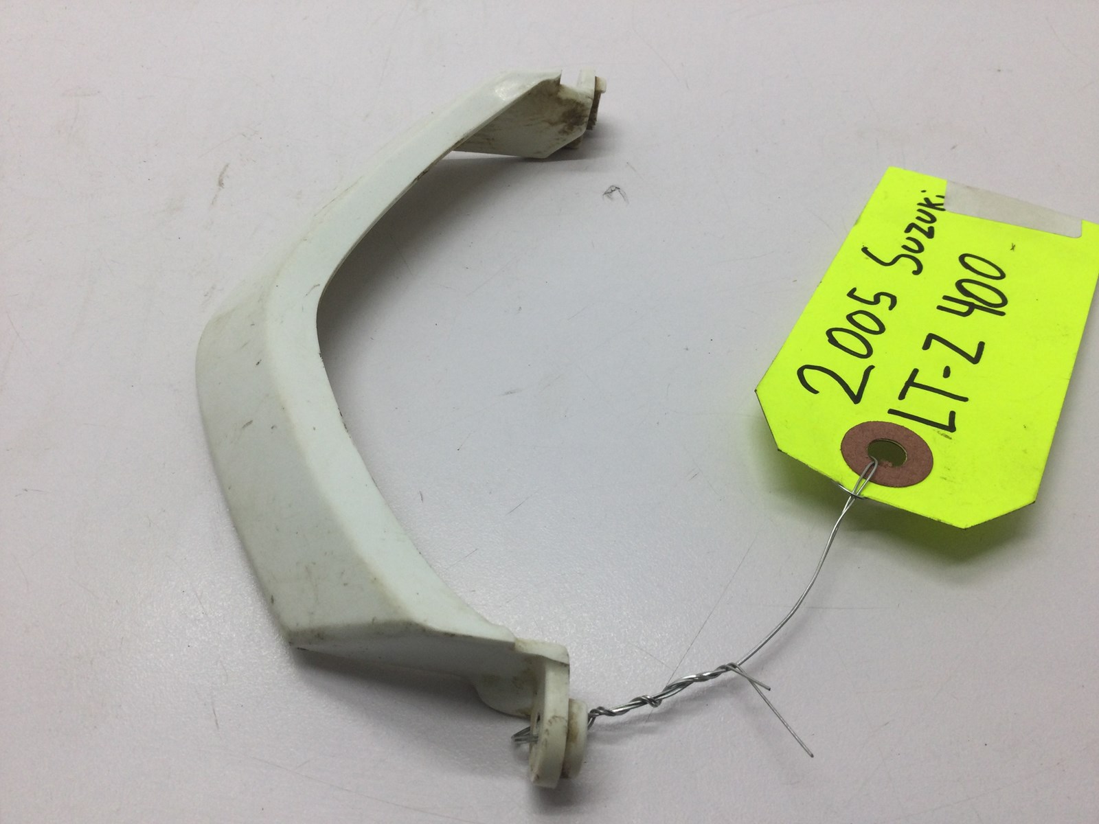 2005 Suzuki Headlight Molding Trim - Image 5