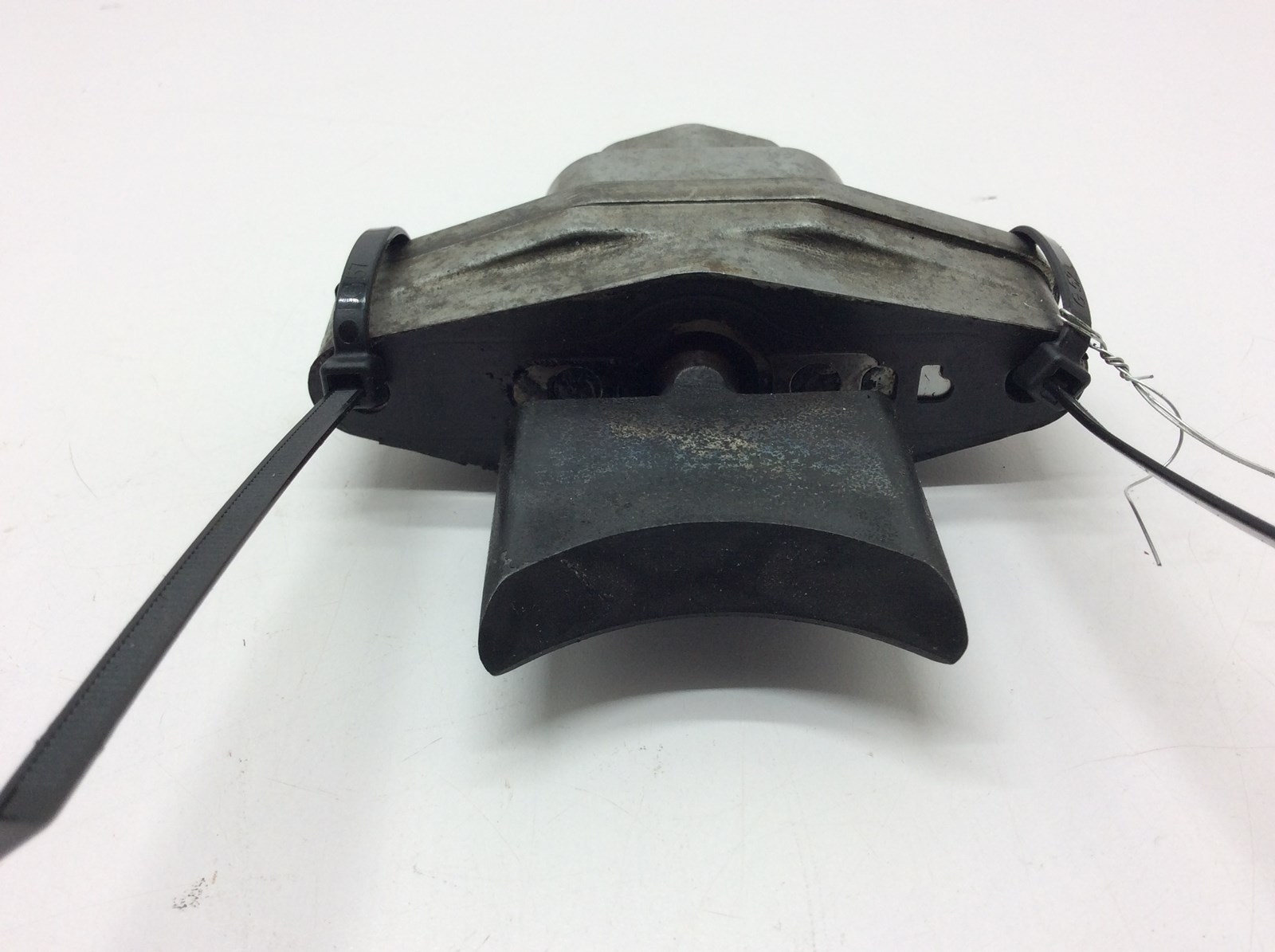 2004 Arctic Cat Exhaust Valve Cover - Image 4