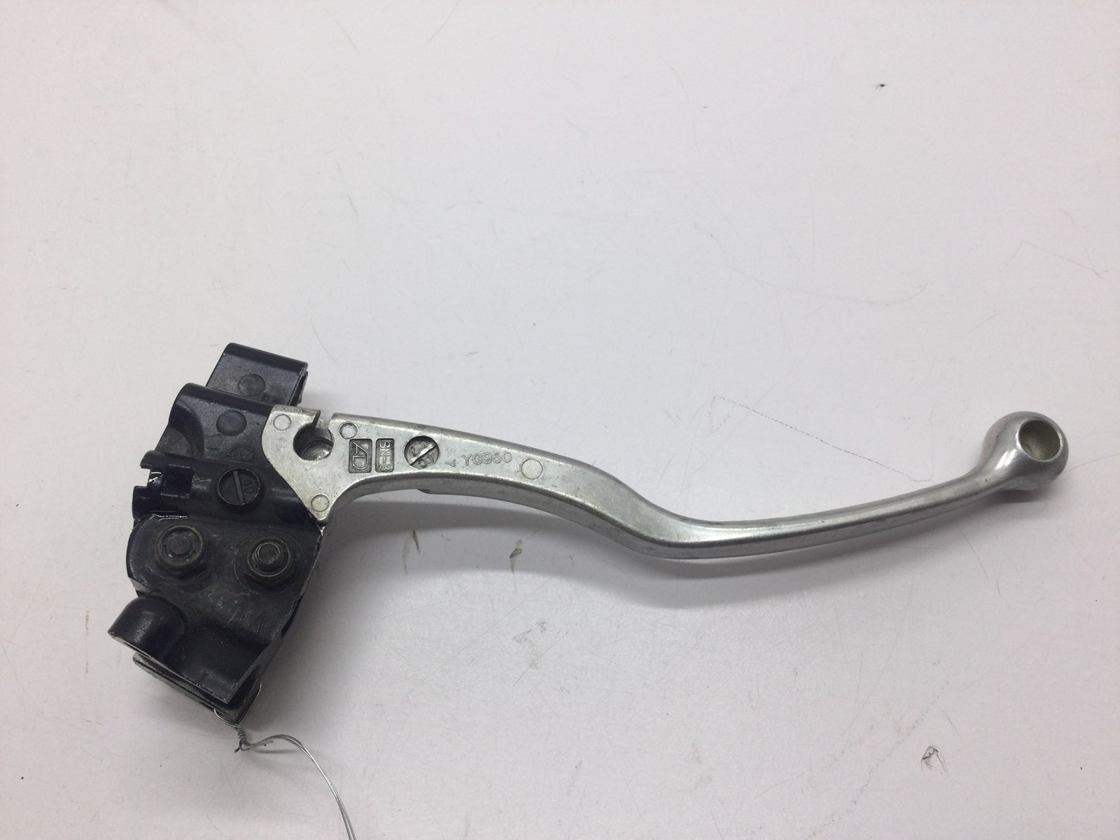 2005 Suzuki Brake Lever - Image 2