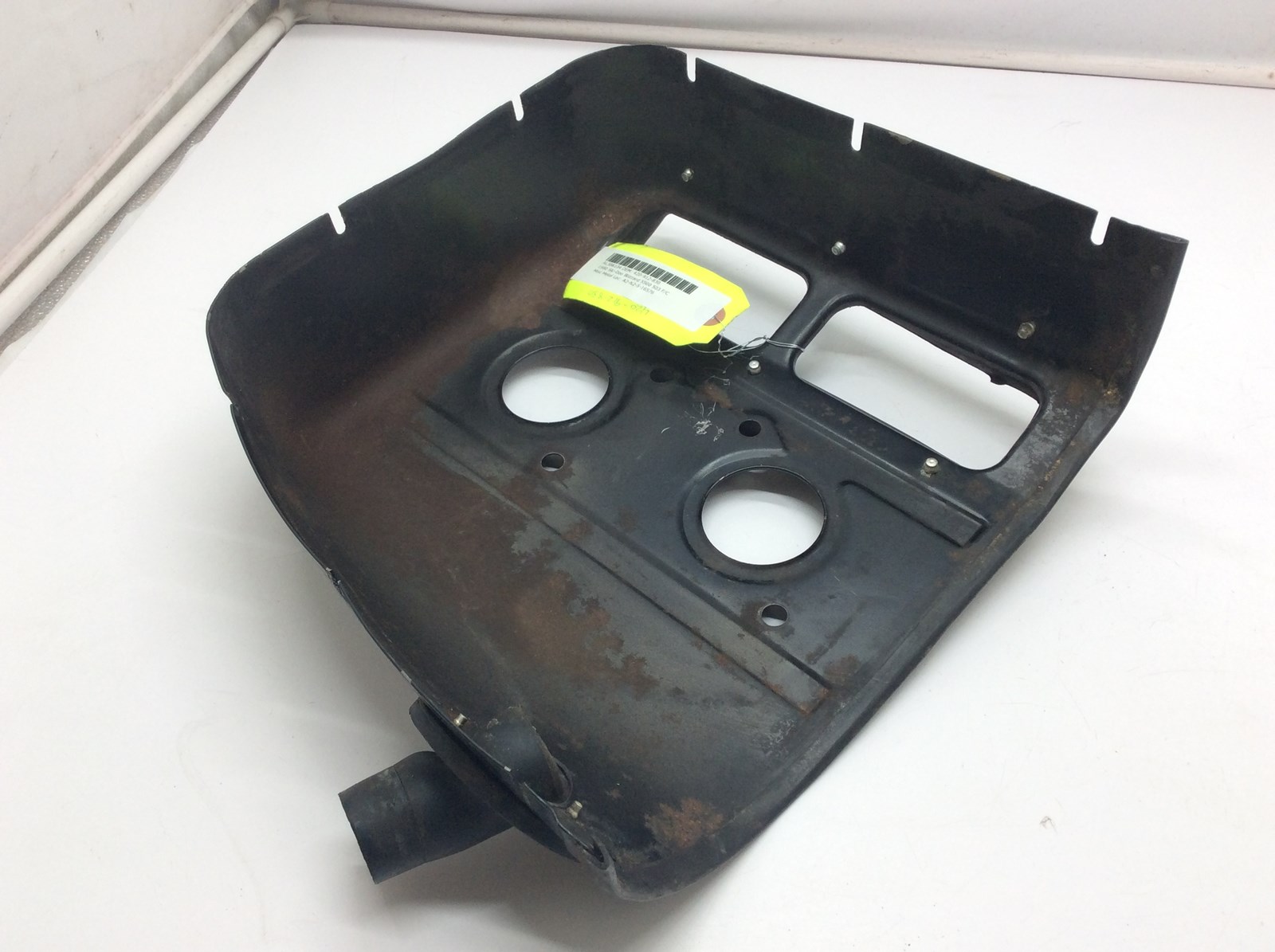 1980 Ski-Doo Cylinder Cowl - Image 2