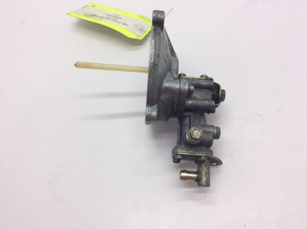 1980 Ski-Doo BLIZZARD 5500 503 F/C OIL PUMP - Image 4