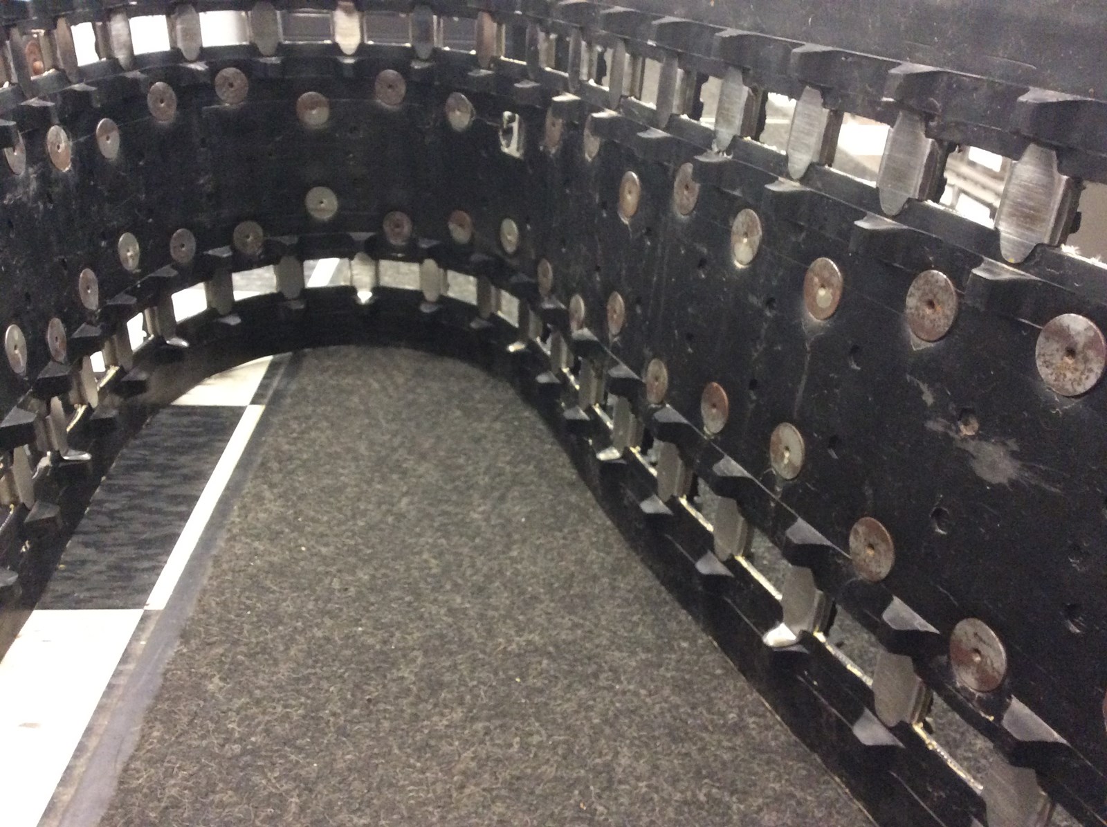 2010 Ski-Doo Track 15x120 - Image 5