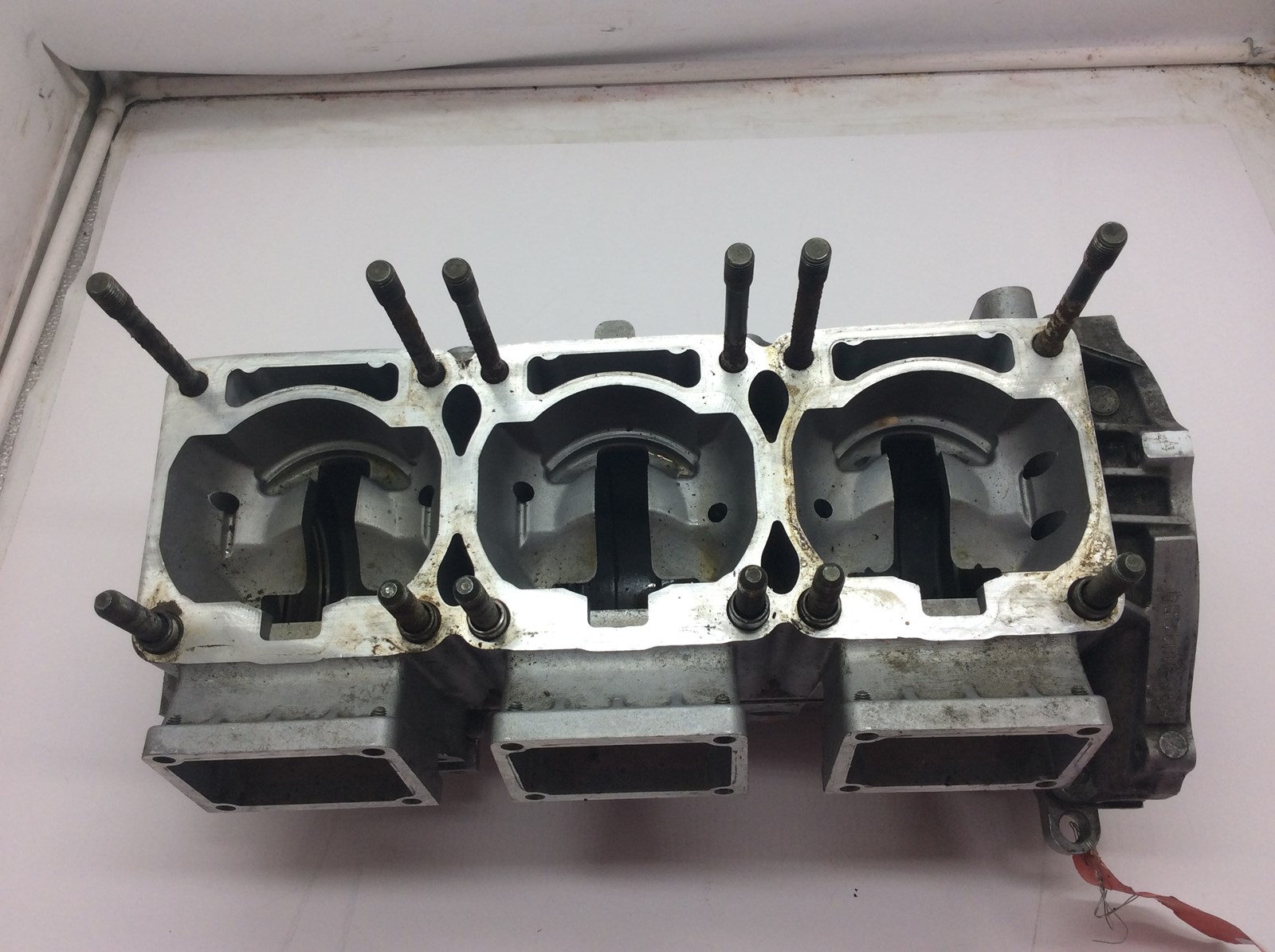 1998 Yamaha Crank Case - Image 4