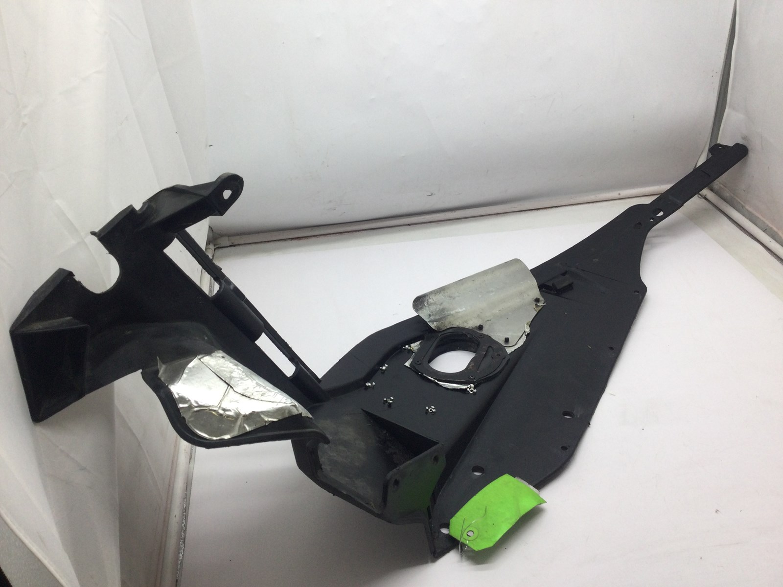 2011 Arctic Cat Right Ski Plate - Image 4