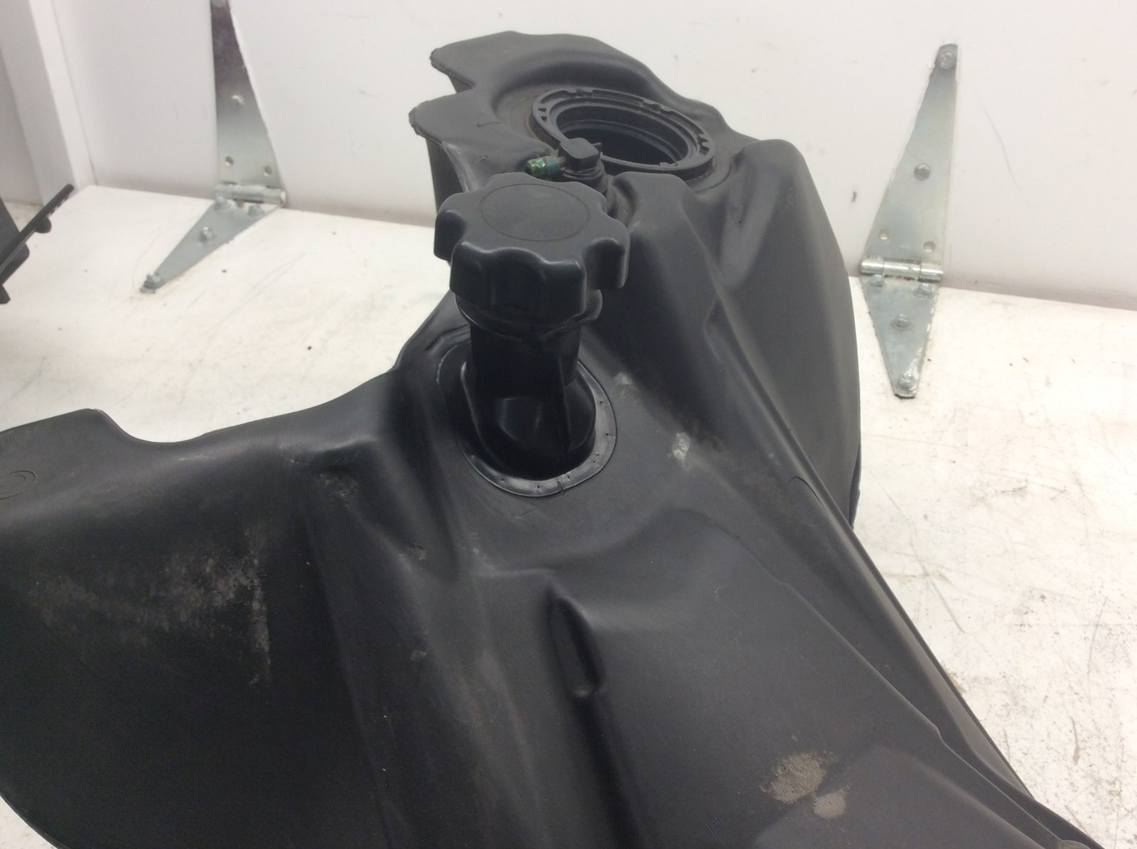 2012 Arctic Cat Gas tank - XF 800 Sno Pro LTD - Image 3