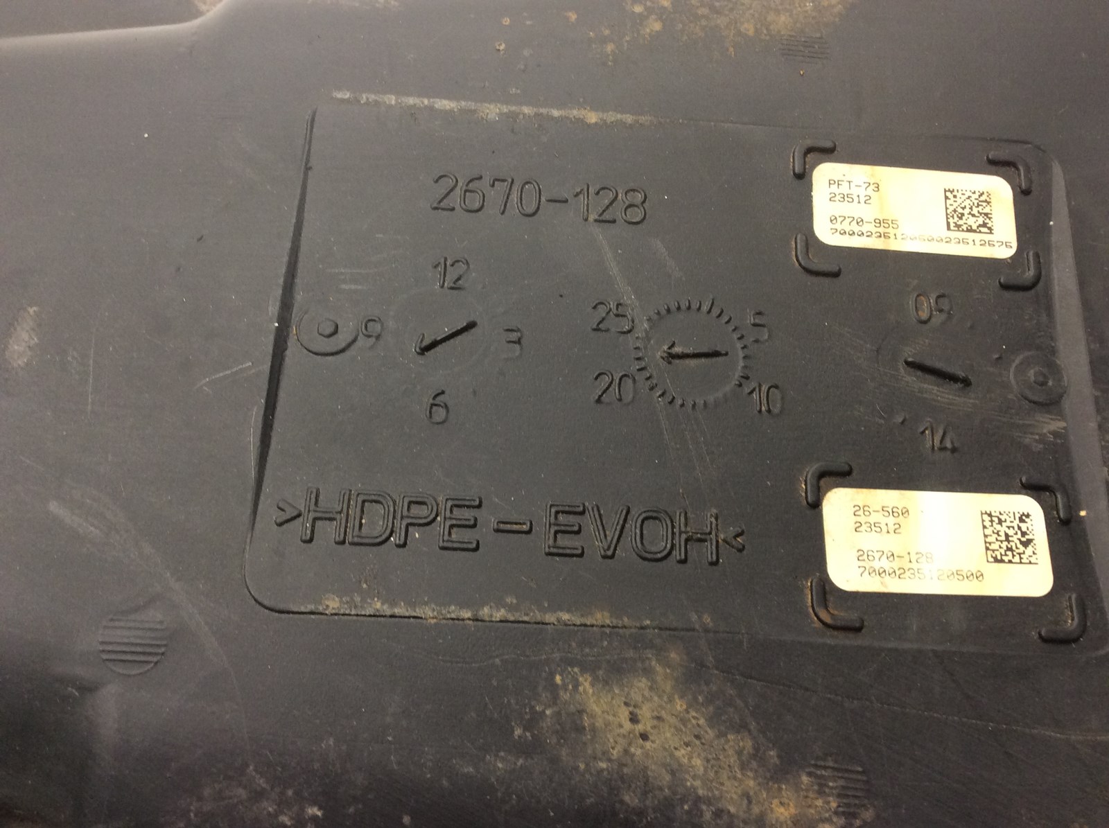 2012 Arctic Cat Gas tank - XF 800 Sno Pro LTD - Image 4